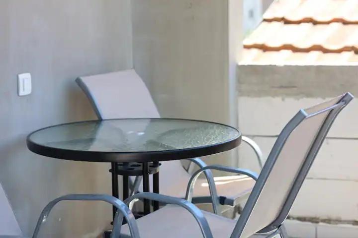 Apartments R&M Tivat Eksteriør billede