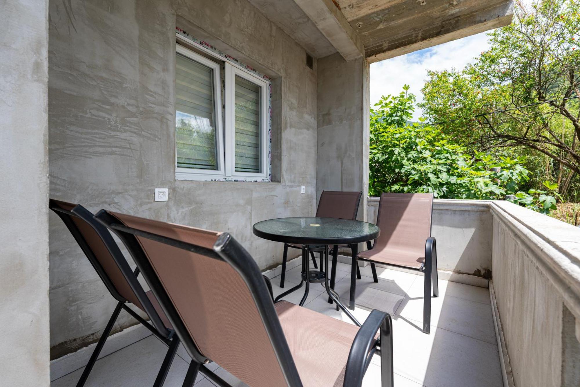 Apartments R&M Tivat Eksteriør billede